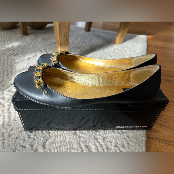 Dolce Vita flats with gold chain . Monaco size 8 - Picture 2 of 6